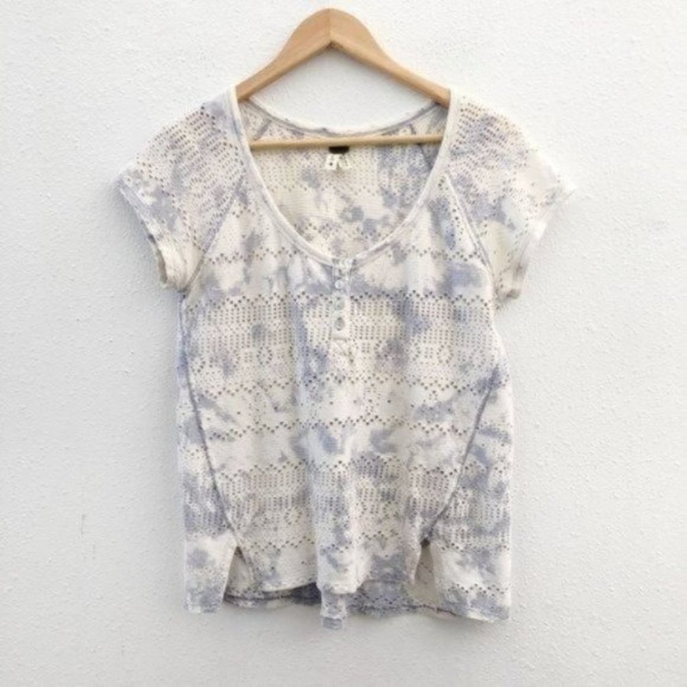WE THE FREE By Free People Tie Dye Short Sleeve Henley Top Small Size
